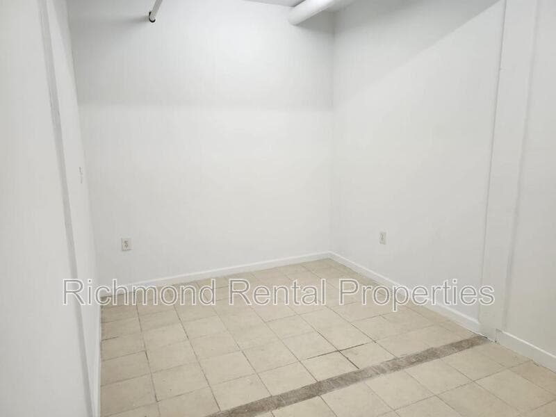 Richmond Condo: 11 East Broad St