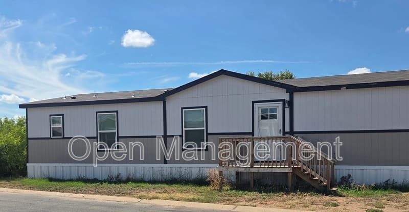 San Angelo House: 4403 Kalamath