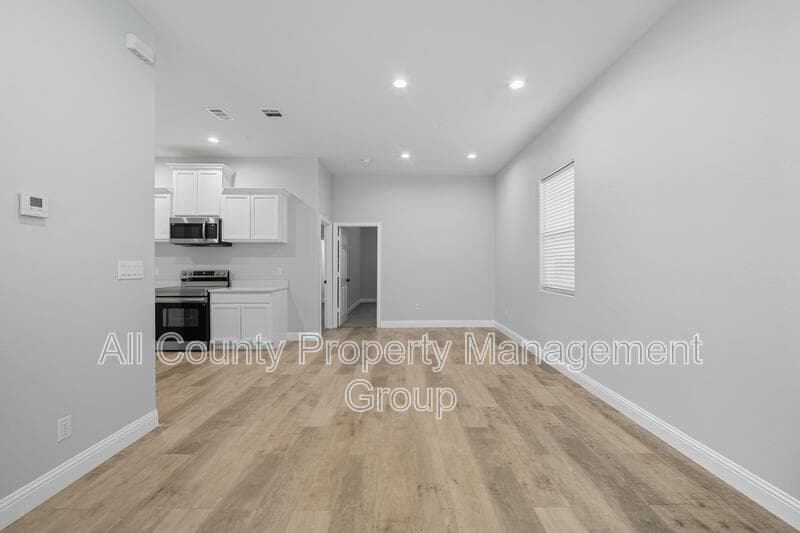 Fort Worth House: 914 East Tucker