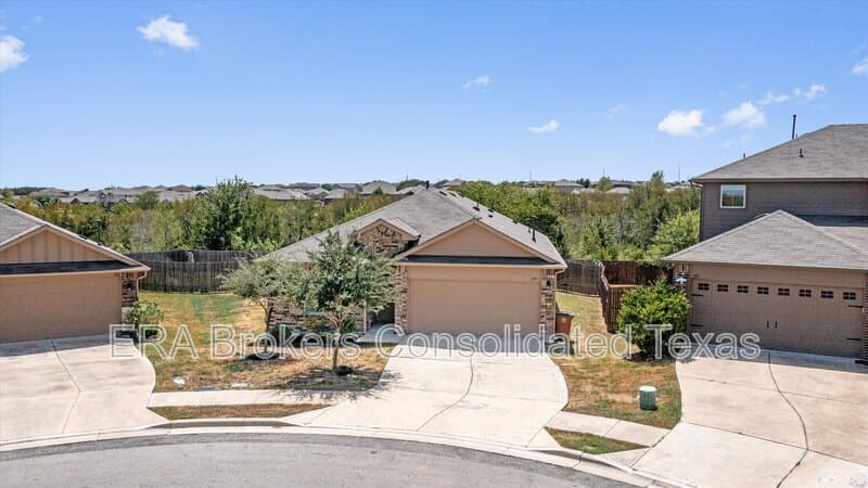 Pflugerville House: 3317 Burch Brook Cove
