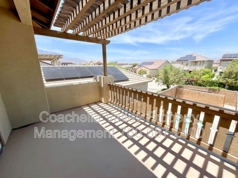 Cathedral City House: 511 Via Assisi