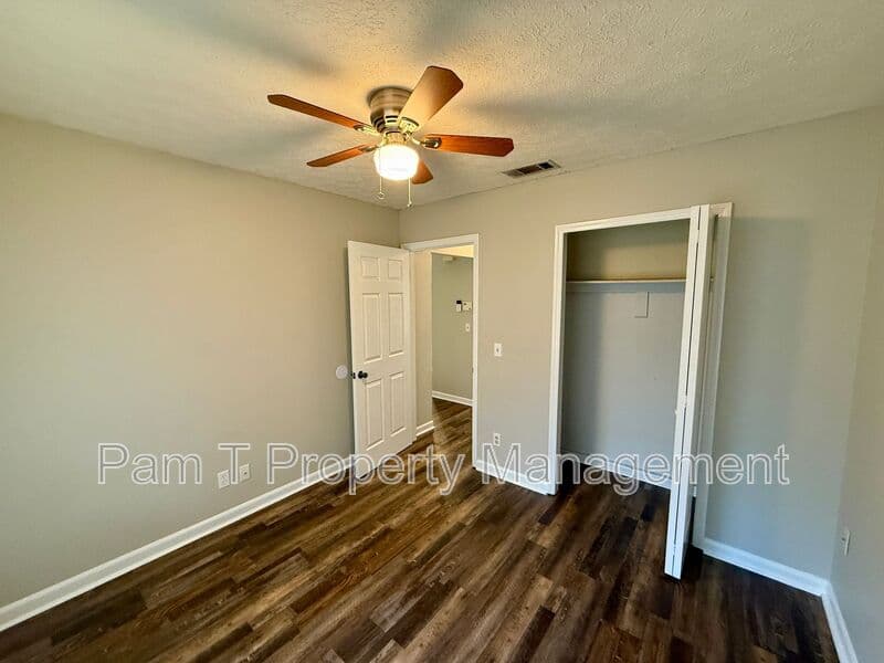 Savannah House: 110 Bobstay Ct