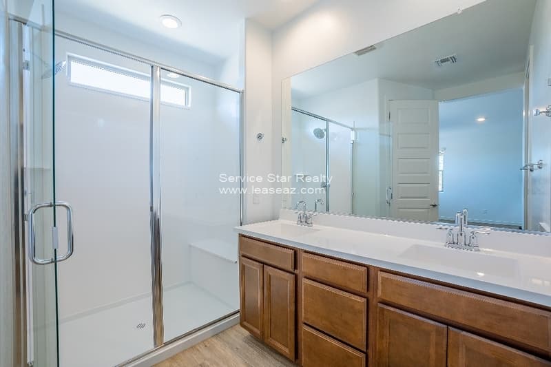 Phoenix House: 9348 W Glenrosa Ave