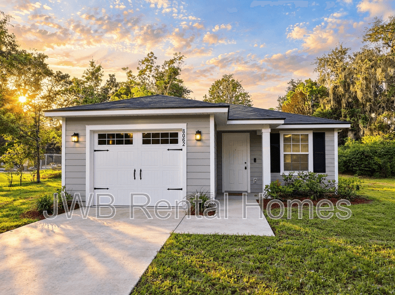 Jacksonville House: 8062 Mattox Ave