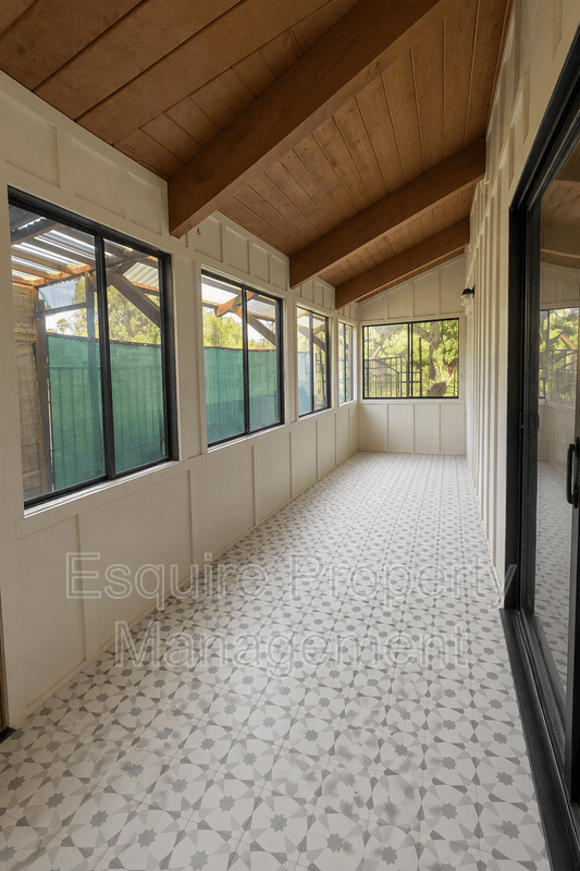 SOMIS Condo: 4290 ASPEN LN