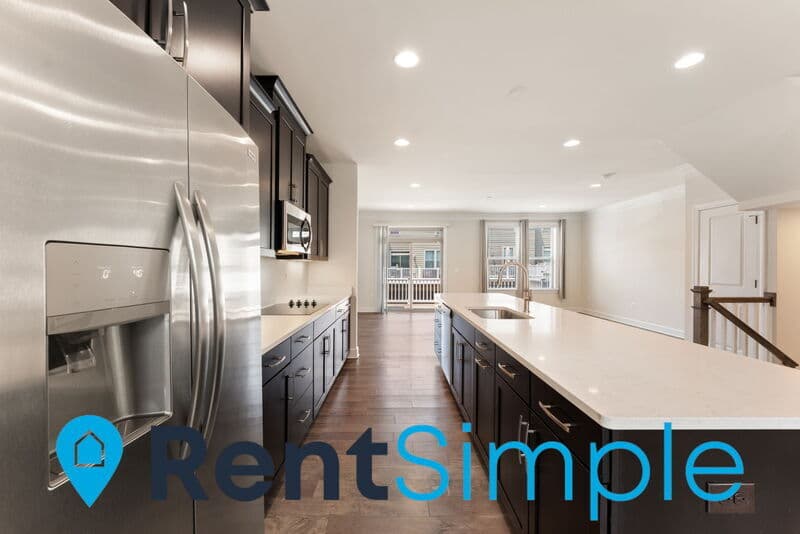 Manassas Townhome: 10520 Ratcliffe Trail