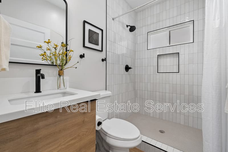 San Diego Condo: 3315 Clairemont Mesa Boulevard - 3