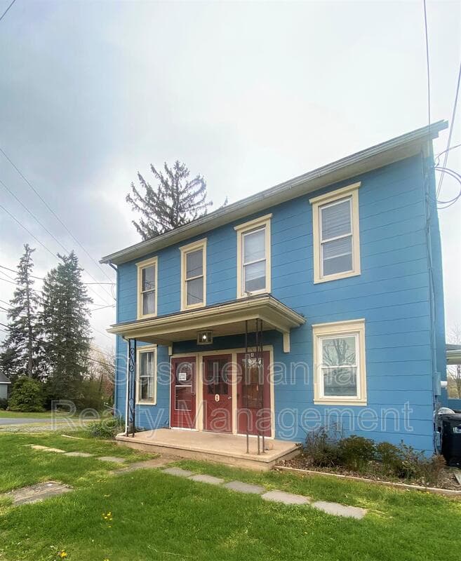 Jonestown House: 1 Old Route 22 #1