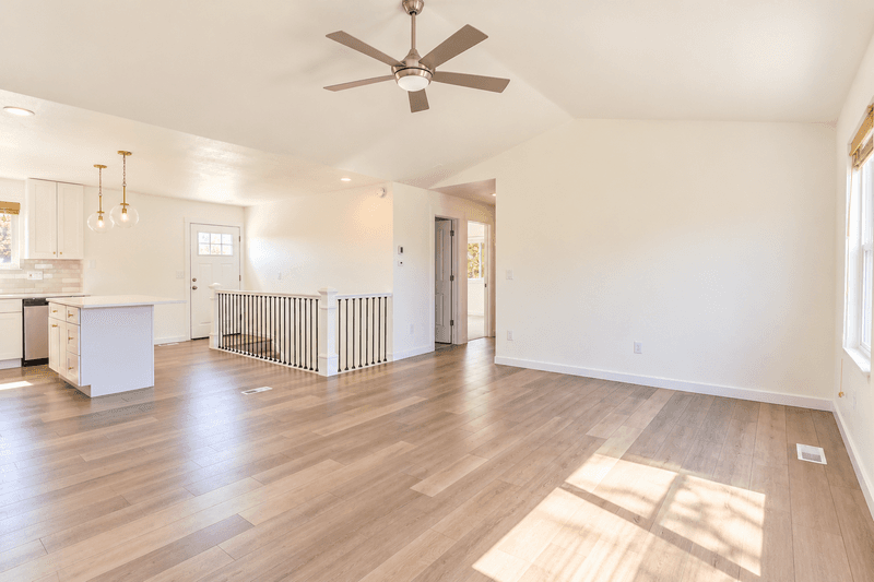 Aurora House: 4264 South Halifax Way