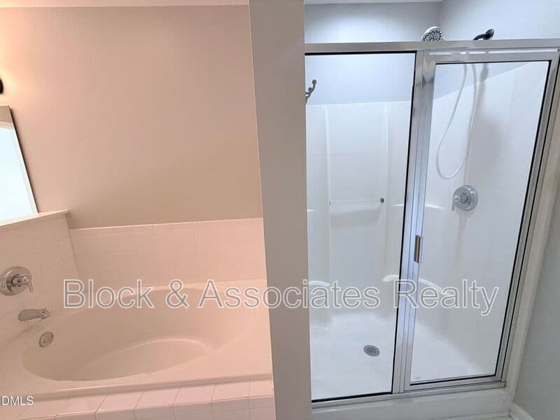 Apex House: 803 Knightsborough Way