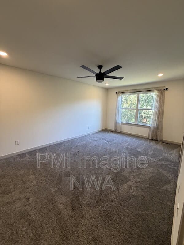 Bella Vista House: 54 Morvan Drive