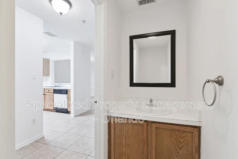 Altamonte Springs Townhome: 685 Scarlet Oak Cir