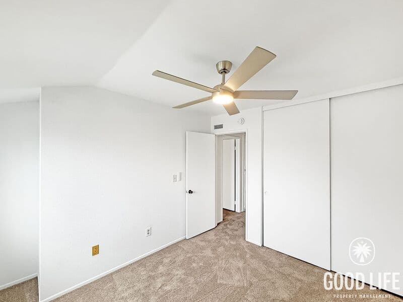 Garden Grove House: 5848 Chapman Ave