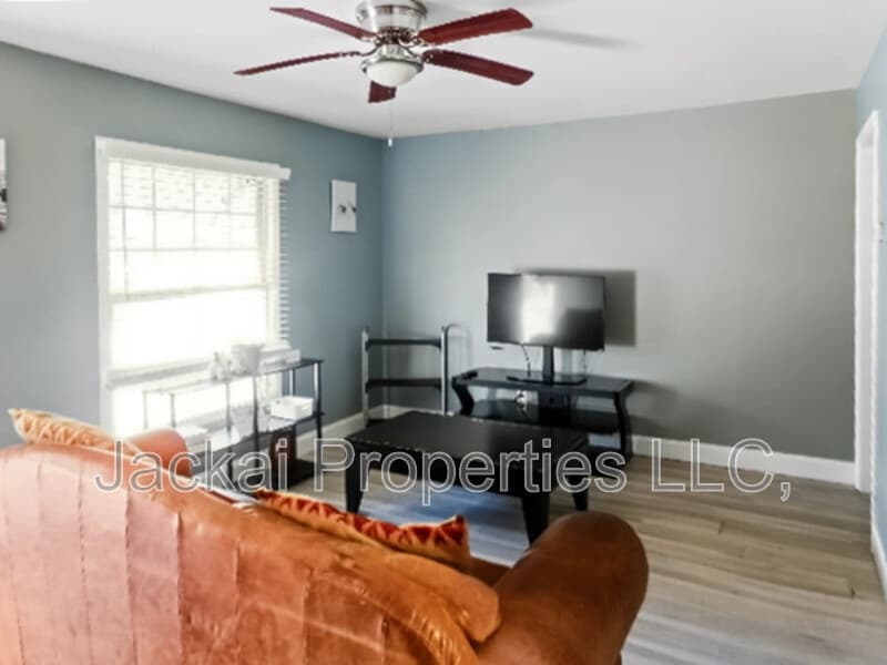 Dallas Condo: 4421 Cicero Street - 2