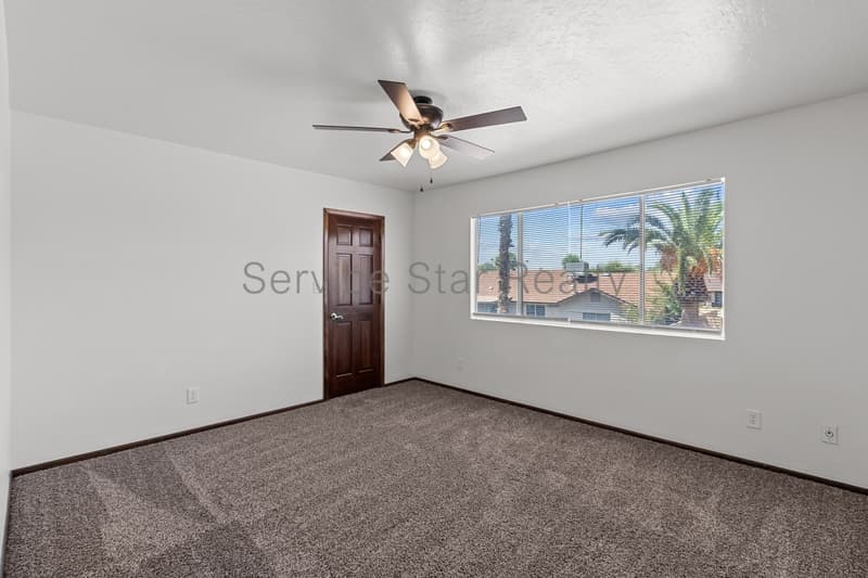 Glendale House: 6142 W Sierra St