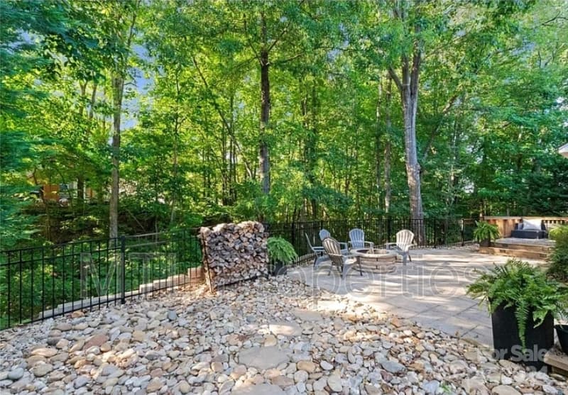 Fort Mill House: 3042 Collin House Drive