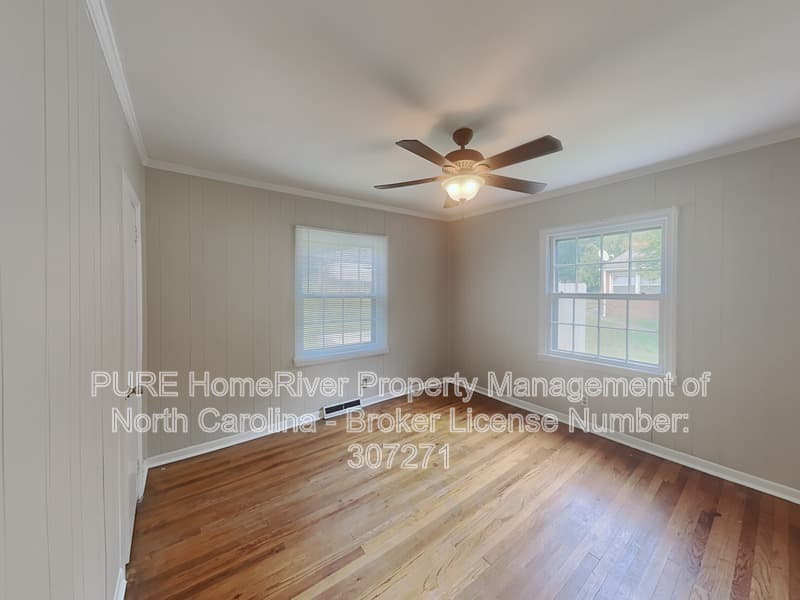 Greensboro House: 5606 Sapp Rd