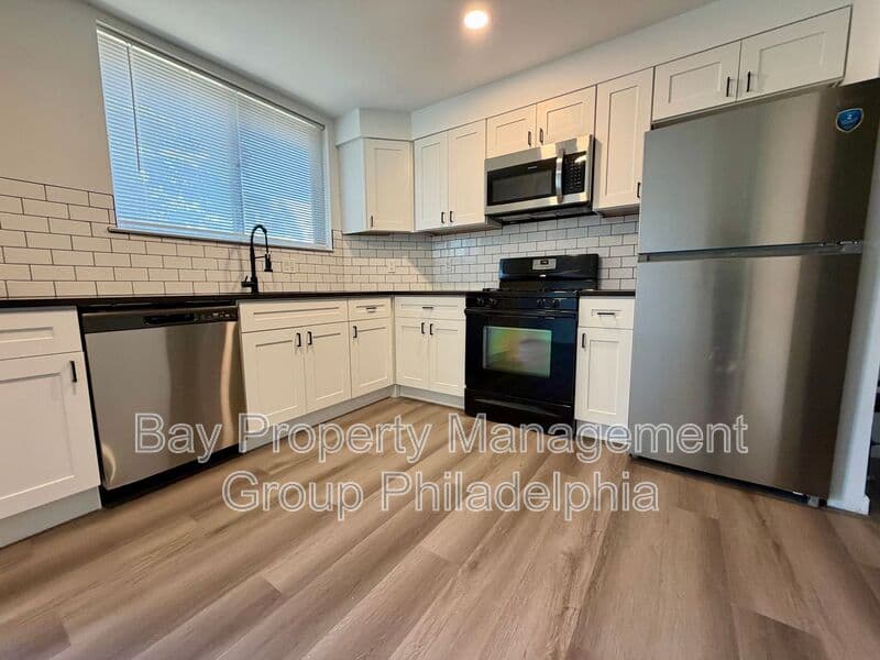 Philadelphia House: 1414 N 11th St