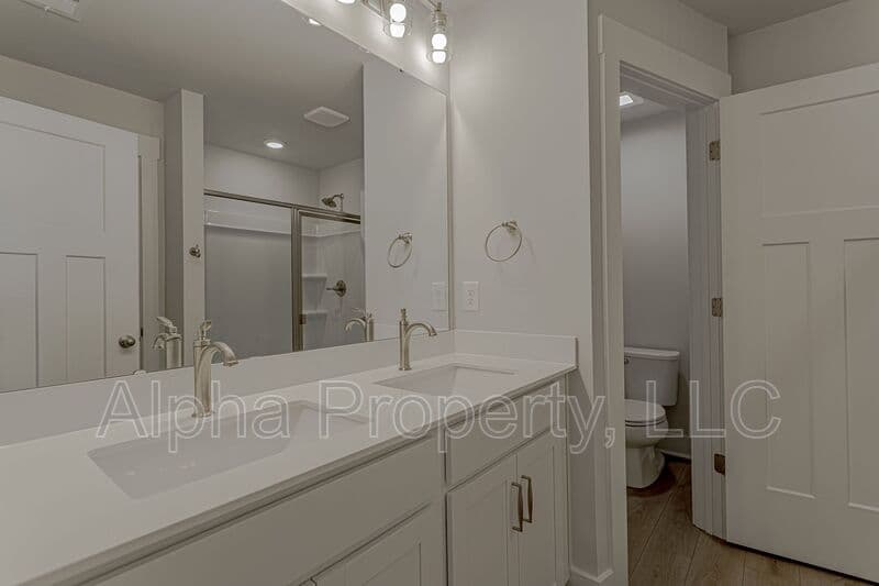 Moore Townhome: 1326 Maplesmith Way