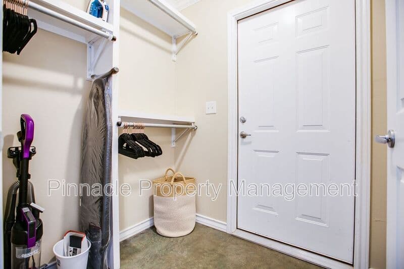 San Angelo Condo: 350 W Avenue L