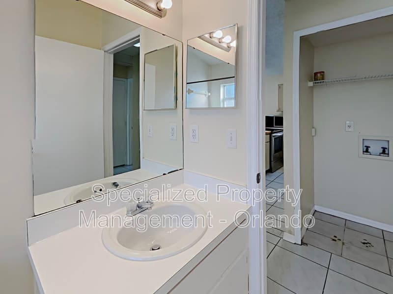 Winter Park House: 1603 Winter Green Blvd