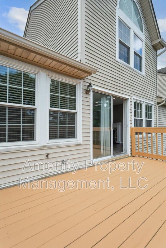 Virginia Beach Condo: 953 Gas Light Lane