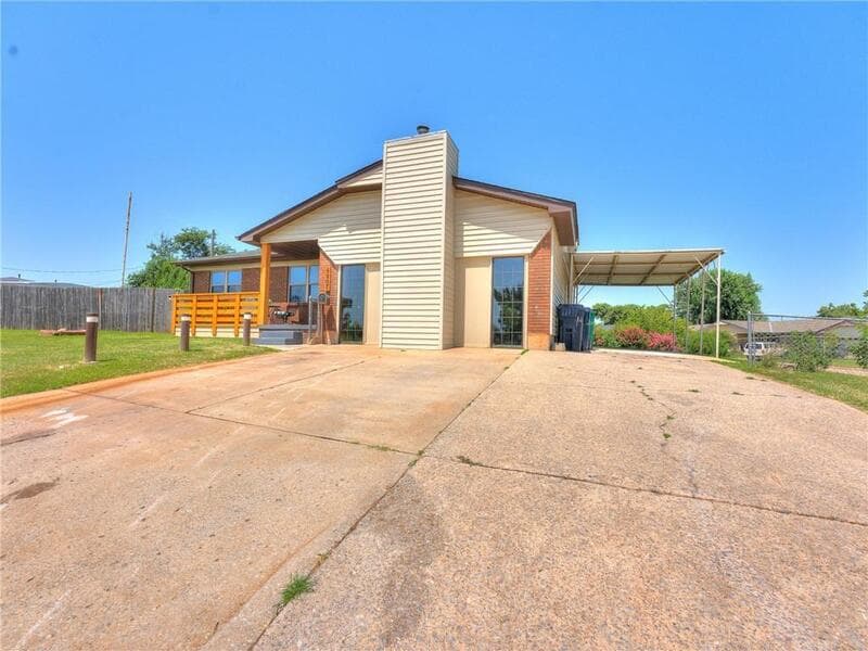 Oklahoma City House: 4901 South Rhode Island Avenue