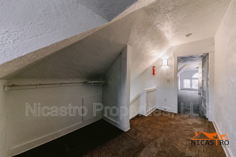 Columbus Condo: 172 E 11th Avenue
