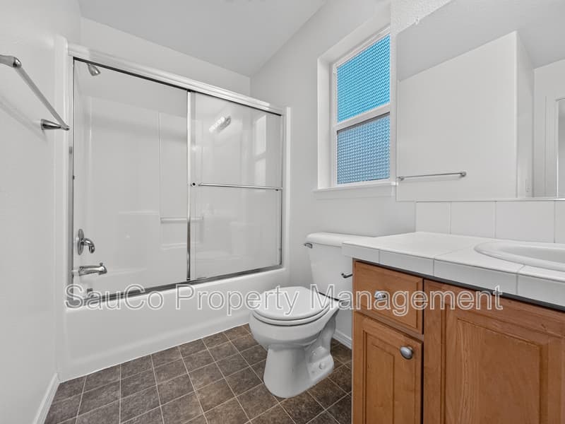 Hillsboro House: 902 SE Portlandia Ave