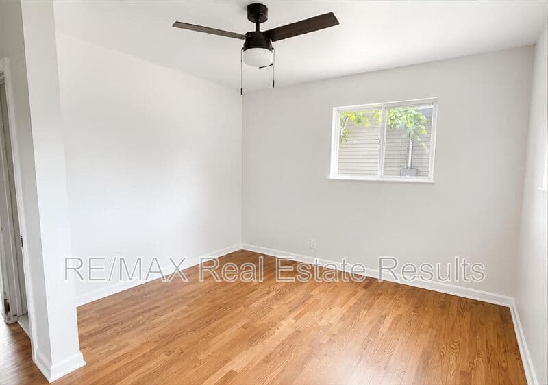 Fayetteville House: 113 N Nolan Ave