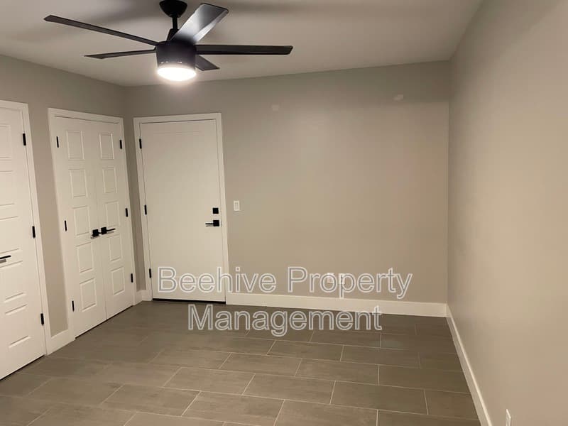 Mesa Condo: 4809 E Camino Cir