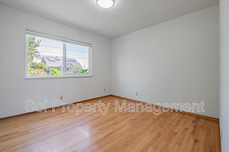 Santa Cruz Condo: 515 Cayuga Street