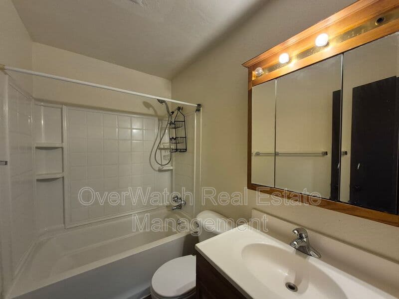 Anchorage Condo: 1507 W 45th Avenue