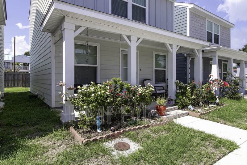 Biloxi House: 143 Coral Breeze Dr