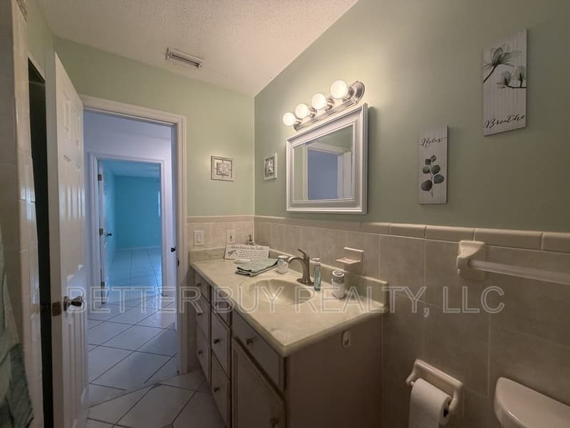 Flagler Beach House: 337 North 10th Street