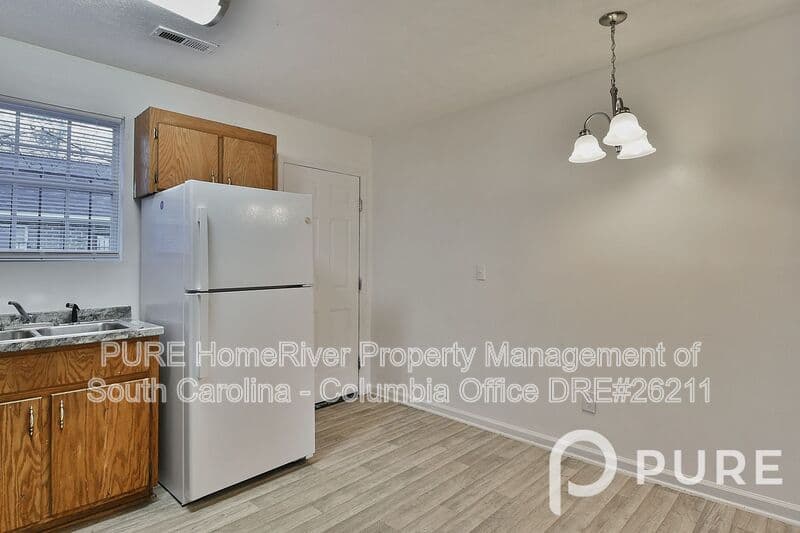 Orangeburg House: 705 Kings Rd.