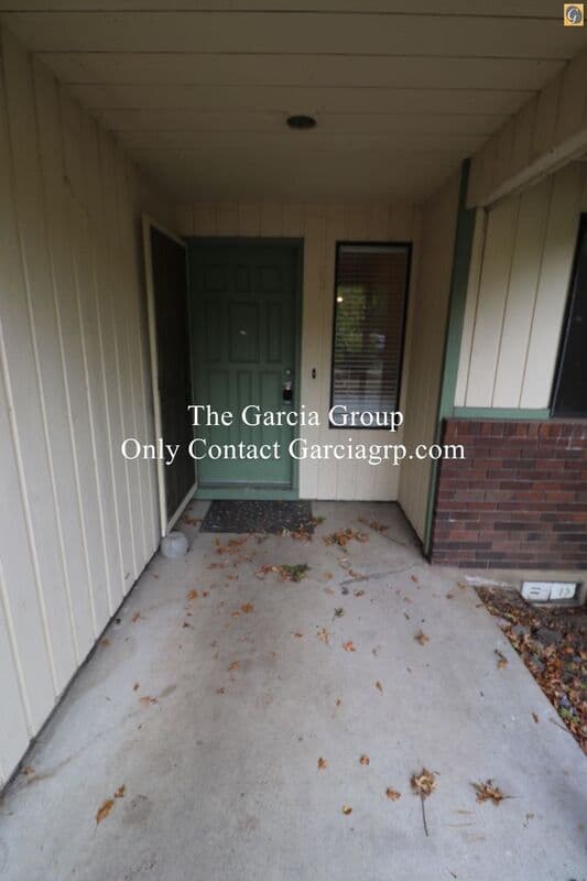 Beaverton House: 9585 SW New Forest Dr