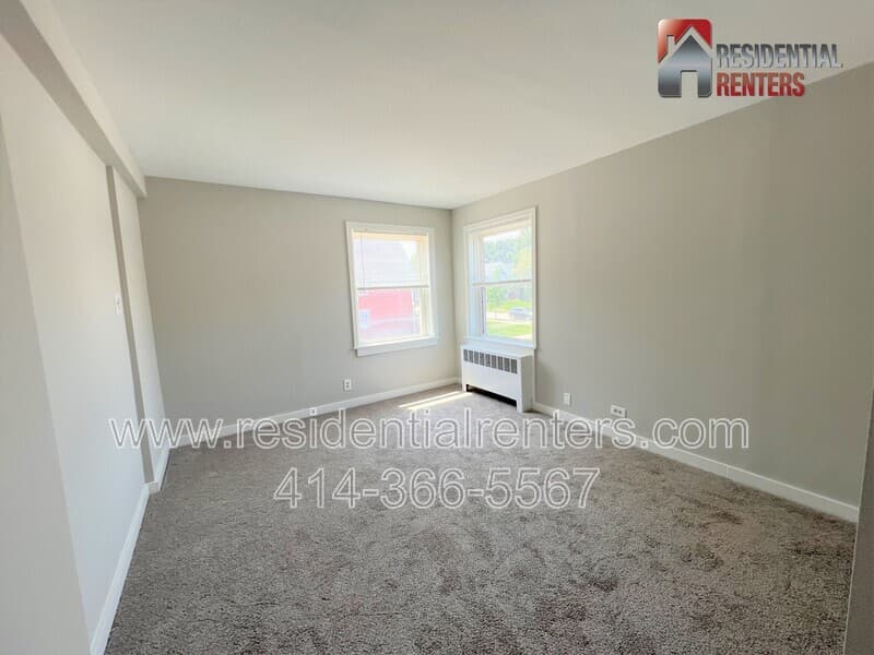 West Allis Apartment: 8020 W Becher Street
