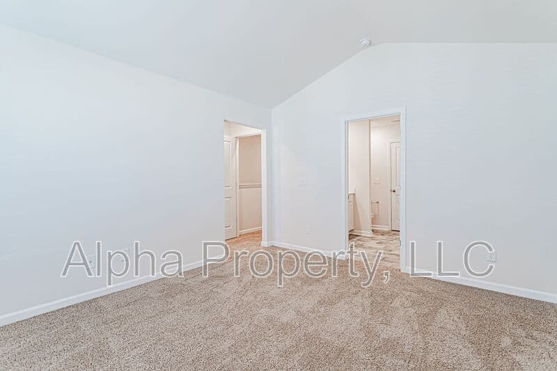 Greer Townhome: 316 Sea Isle Pl