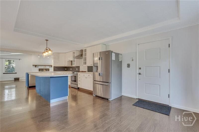 Savannah House: 2337 Shirley Drive