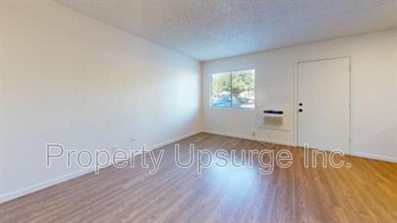 Oroville Condo: 445 Nelson Ave