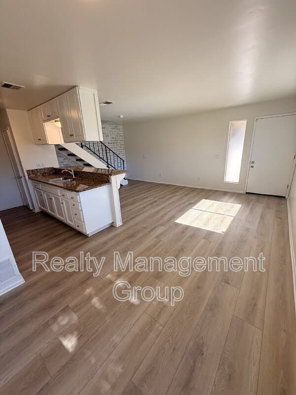 Santee Condo: 9846 Mission Viejo Ct