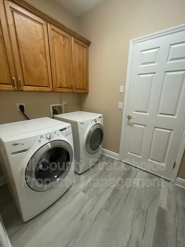 Seminole Townhome: 9718 Taylor Rose Lane