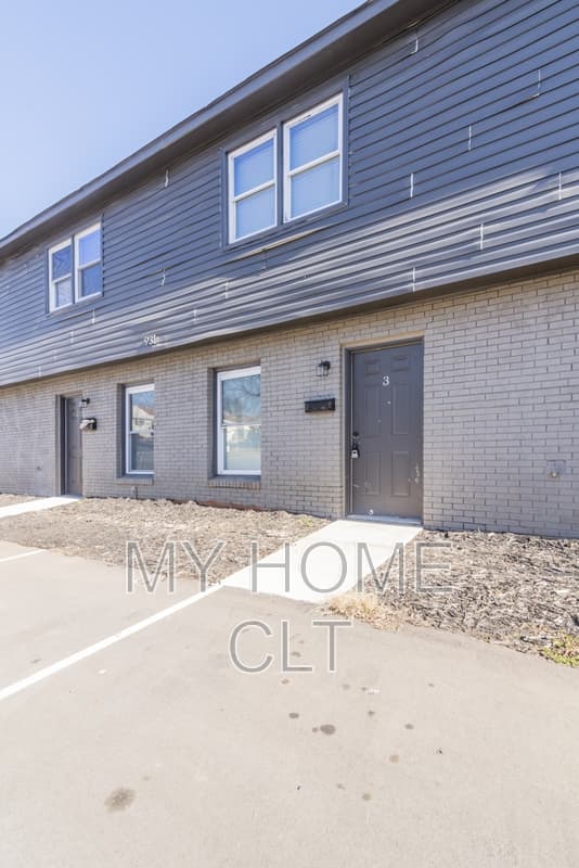 Charlotte Townhome: 931 Cantwell Street - 1