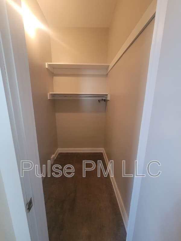 Dayton Condo: 812 6th Avenue