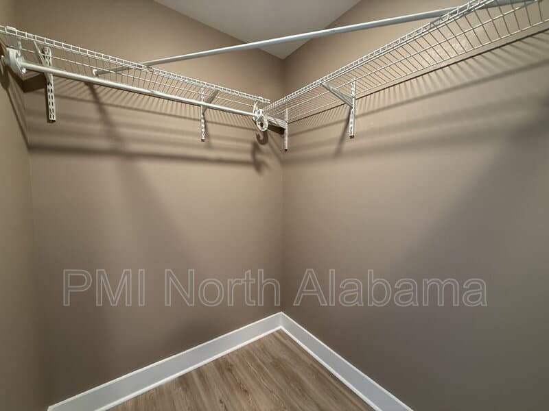 Brownsboro Condo: 401 Morring Rd
