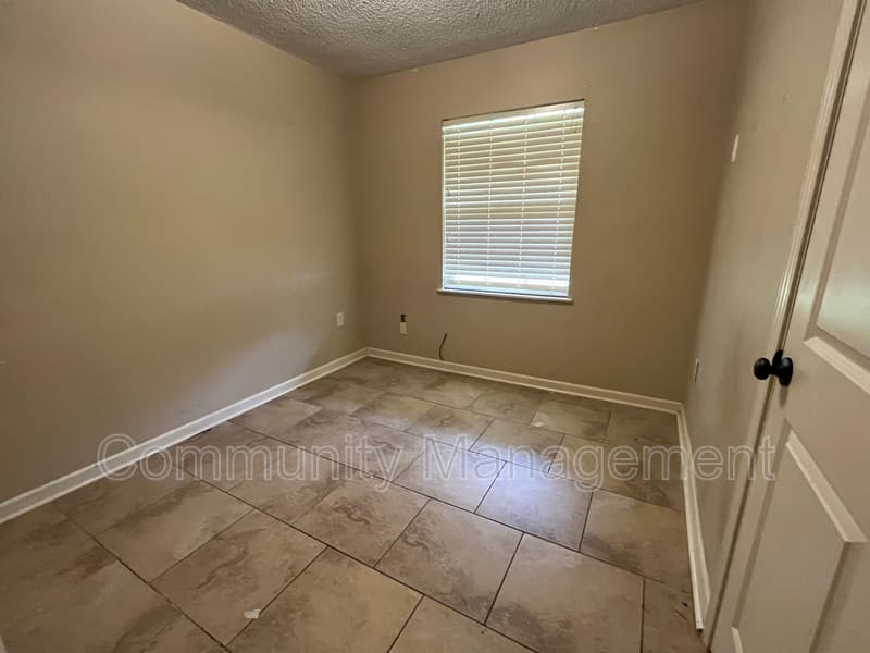 Baton Rouge House: 16813 Vermillion Dr