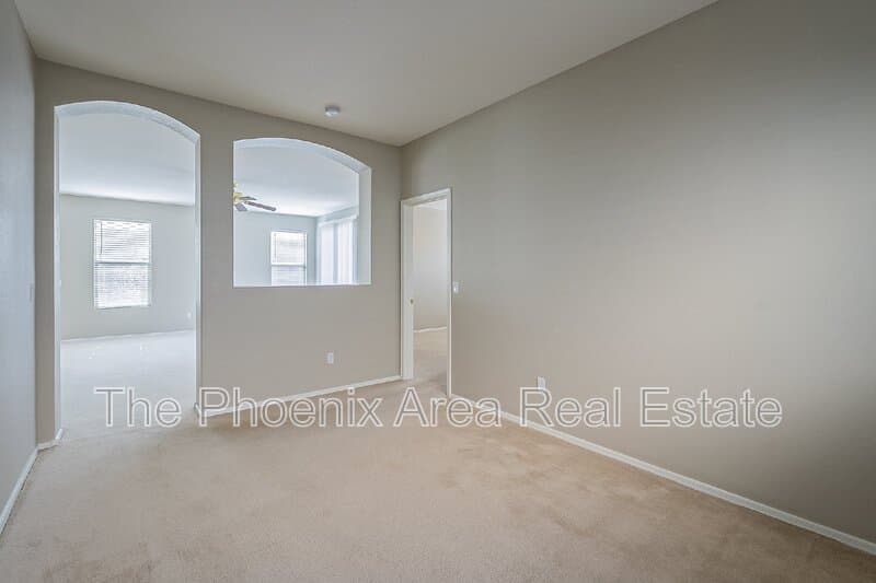 San Tan Valley House: 3103 W Dancer Ln
