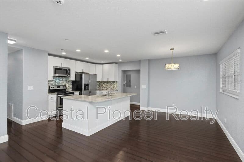Tampa House: 1520 S Church Ave