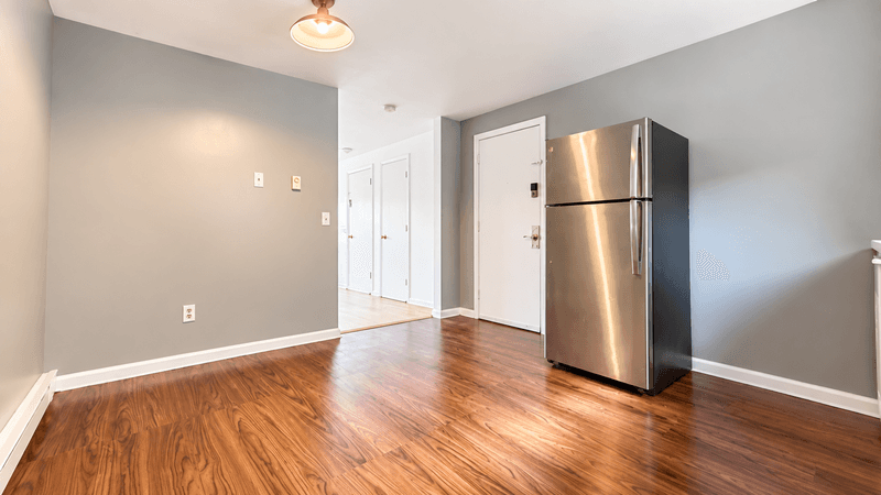 Holyoke Condo: 340 Appleton St